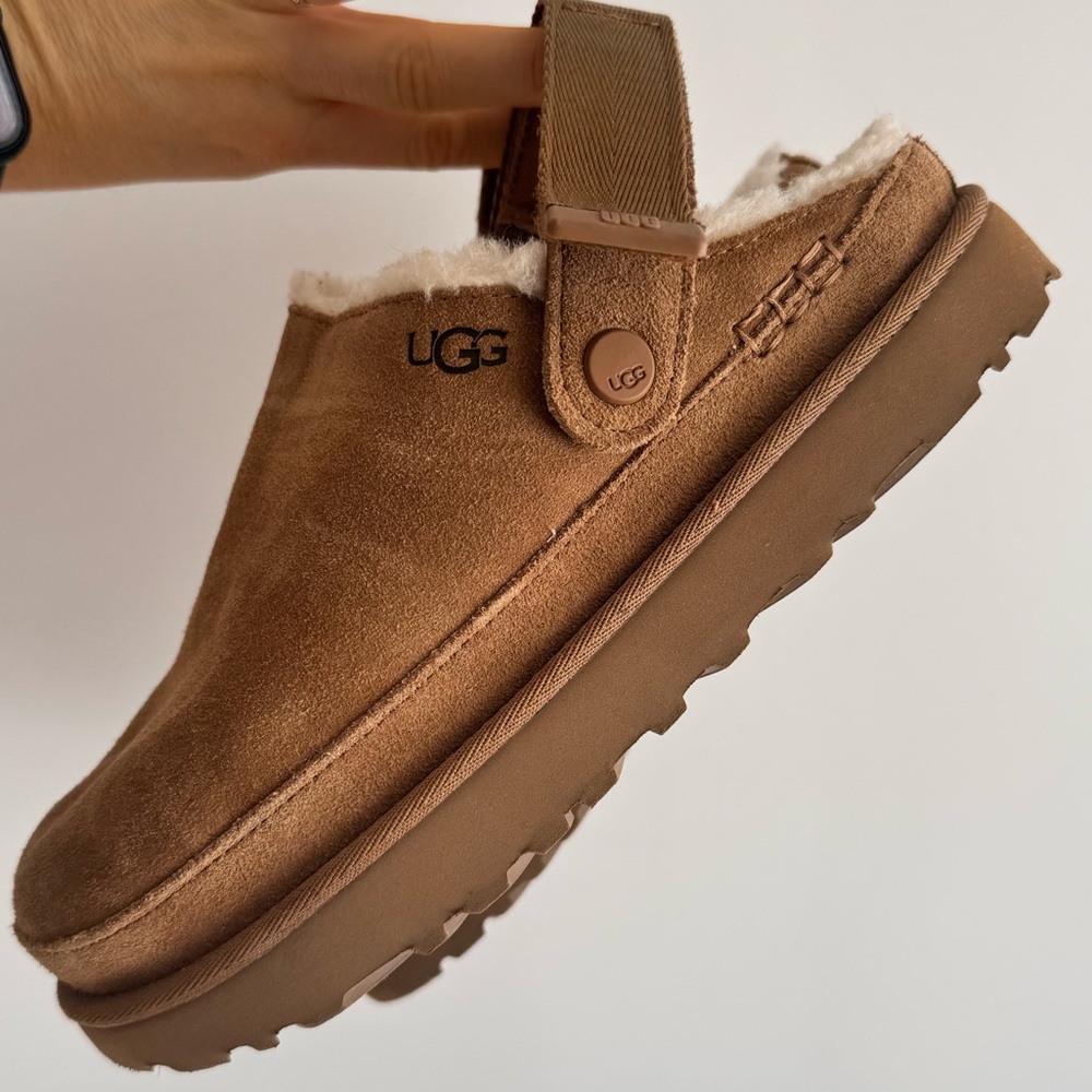 UGG Goldenstar Cozy Clog (Women)
